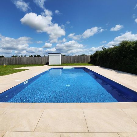 The Penthouse - 1 Bedroom Apartment - Ocean Breeze Port Eynon Bagian luar foto